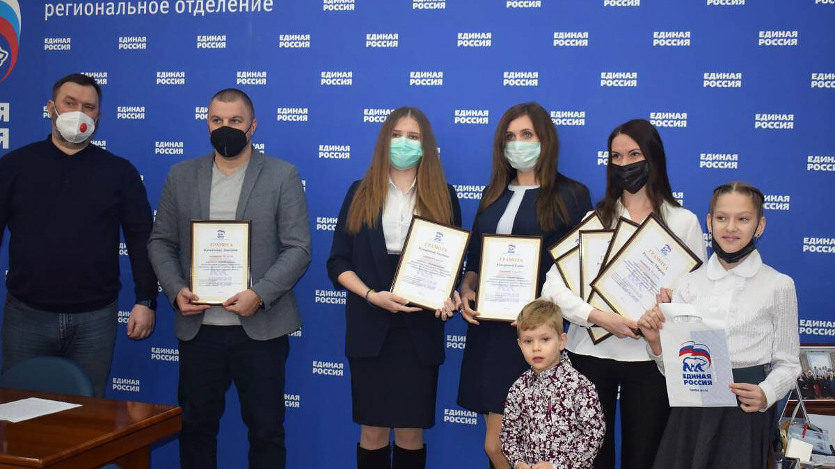 В Липецке награждены победители акции «Спасибо врачам» lipetsk.er.ru