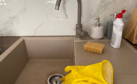 Сталь или камень: идеальная мойка для вашей кухни — как не ошибиться в выборе