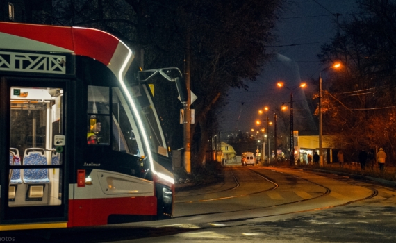 26.11.2025 — Луна в Козероге: что можно и нельзя в день Розы ветров — узнайте, куда дует успех