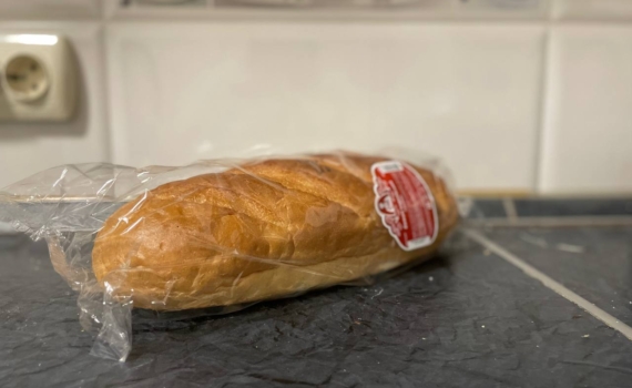 Чёрствый хлеб вместо удобрения: как превратить отходы в мощную подкормку для огорода Чёрствый хлеб вместо удобрения: как превратить отходы в мощную подкормку для огорода